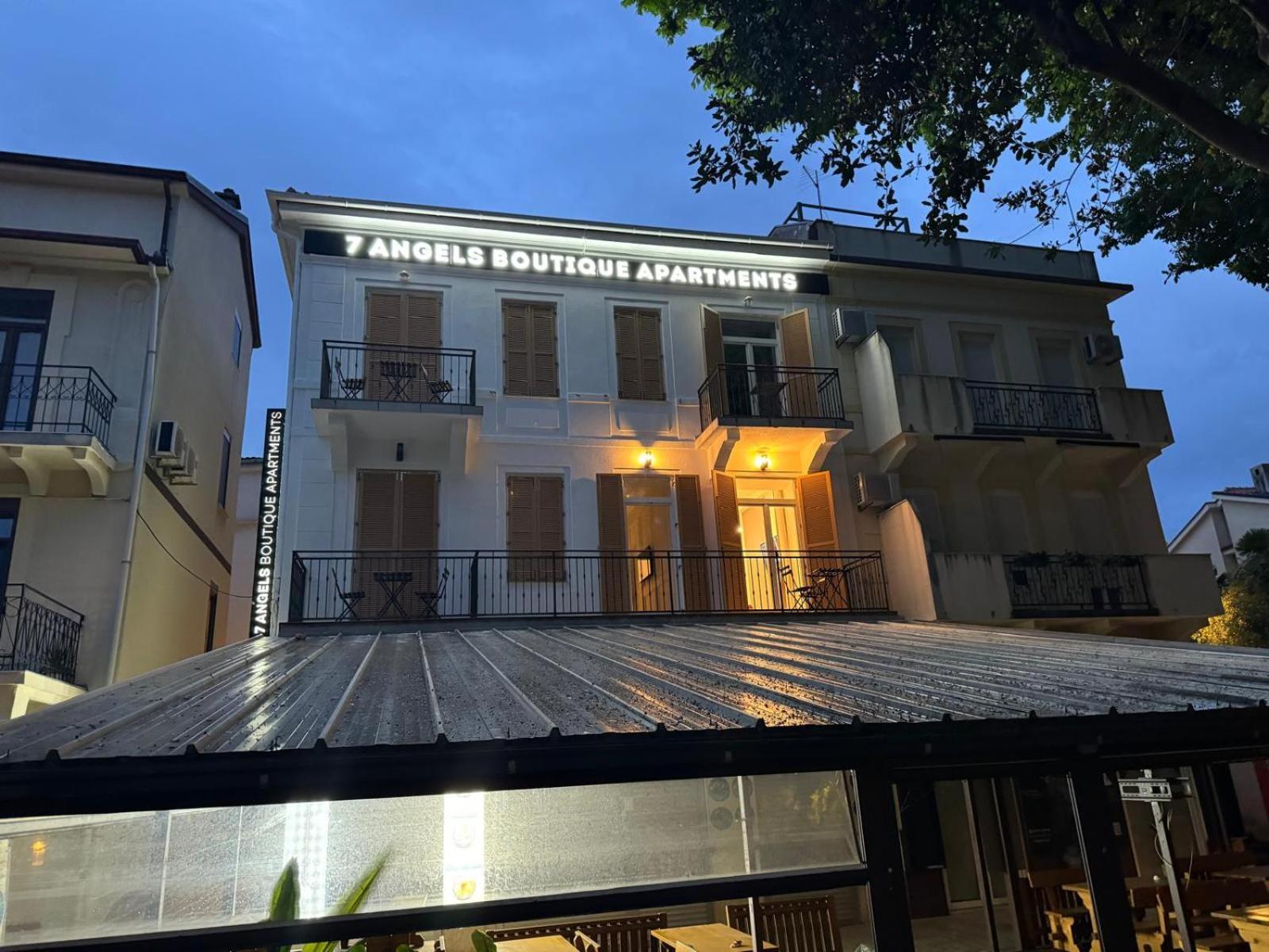 Boutique Apartments "7 Angels" Crikvenica Eksteriør billede